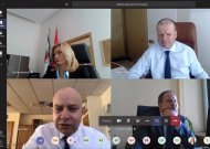 Premjeras: mokslai nutraukiami nebus, grįžimai iš užsienio baigsis