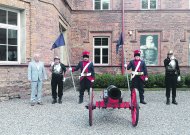 Raudonės pilies žvaigždė - anonimo skundo išgarsinta patranka