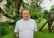 Giedriui Greičiui smagu, kad daržoves augina su savo verslo partneriais - taip jis vadina savo vaikystės draugus, su kuriais užsiima šiuo verslu ir kurie net gyvena čia pat, jo kaiminystėje.