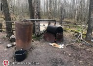 Pareigūnai surado bravorą ir sulaikė naminukės gamintojus