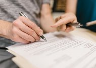 Aptarnauti klientus tik su galimybių pasu Jurbarko įmonės neskuba