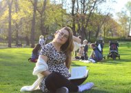 Įsimylėjusi Diana paskui vyrą išvažiavo į Švediją. Po skyrybų Švedijos teisėsauga sūnaus globą priteisė tėvui, nors jis smurtavo prieš šeimą.