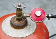 Kviečiame teikti paraiškas dėl dujų balionų daugiabučiuose pakeitimo kitais energijos šaltiniais
