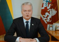 Prezidentas kreipiasi į tautiečius: atėjo metas parodyti, kas esame ir ko verti (video)