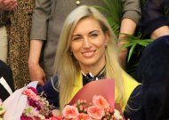 Seimo pirmininkė pagerbė Jurbarko rajono viešosios bibliotekos direktorę Rasidą Kalinauskienę