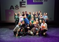 Jurbarko „Šypsena“ šokėjai dalyvavo festivalyje-konkurse „Pašėlusiai 22“