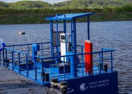 Mobili degalų stotelė ant vandens stovės ir Jurbarke