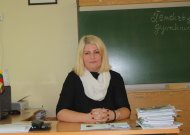 JURBARKŲ DARŽELIUI-MOKYKLAI VADOVAUS AKVILĖ JOCIUTĖ