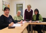 Danutė ir mokinės. Nuotraukoje: (iš kairės) Marina, Natalija, Danutė, Oksana.