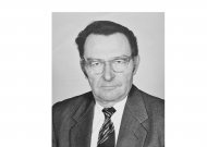 Anapilin išėjo Adolfas Atgalainis