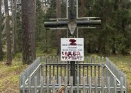 Išniekintas Laisvės gynėjų stovyklavietės memorialas Žirniškių kaime (nuotraukos)