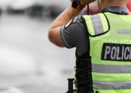 Galimai pavogė žolės pjovimo traktoriuką