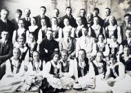 Jurbarko choras. Centre – vargonininkas Jonas Pocius