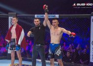 Pavelas Majauskas iškovojo pergalę MMA Bušido turnyre