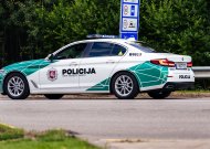 Girtus vairuotojus pagavo ir mieste, ir kaime
