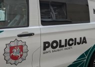 Pilies kaime rastas galimai vogtas traktorius